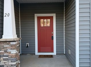 20 Starlake Rd, Simpsonville, SC 29681