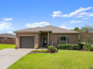 42214 N City Park Dr, Sorrento, LA 70778
