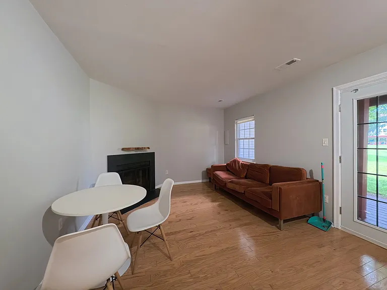 621 Ivy League Ln — Photo 31