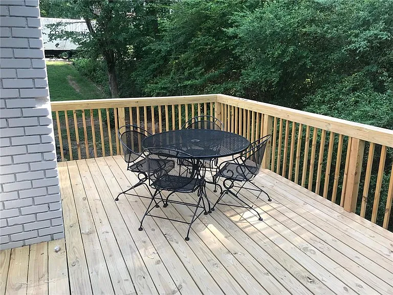 111 Quail Run — Photo 16