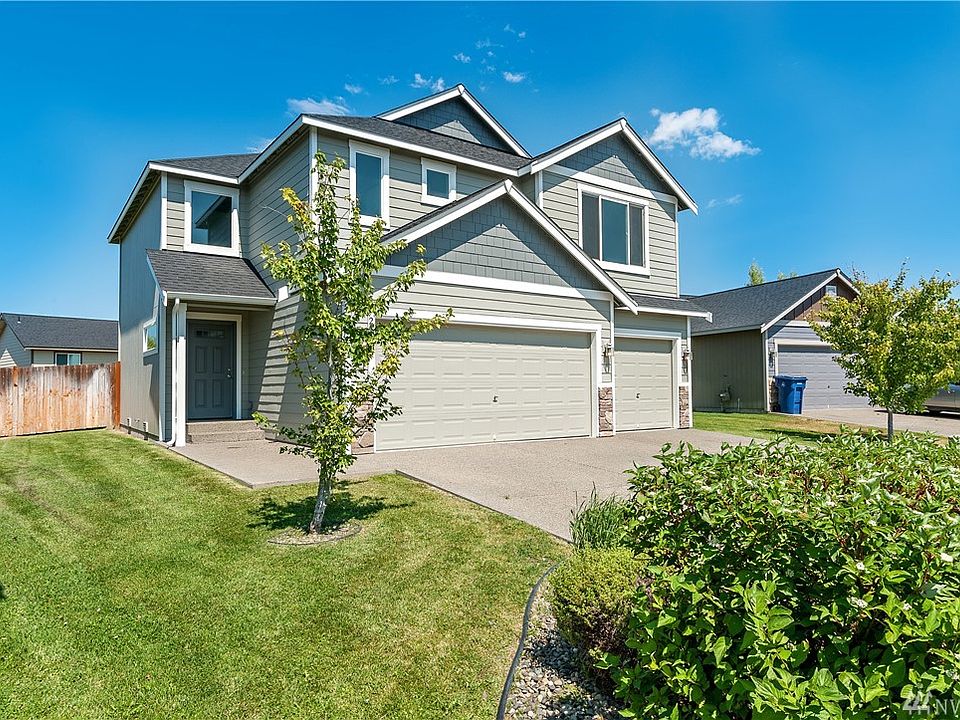1st image of 207 W Hailey Ct