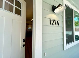 127 Clinton Ave #A, Roseville, CA 95678