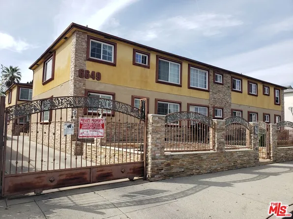 6649 Sepulveda Blvd, Van Nuys, CA 91411