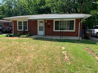 4326 Lynnview Dr, Louisville, KY 40216