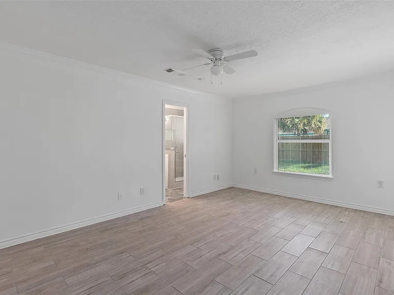 500 Shirleen Dr — Photo 28