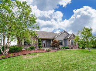 284 Cedar Ridge Ct, Miamisburg, OH 45342