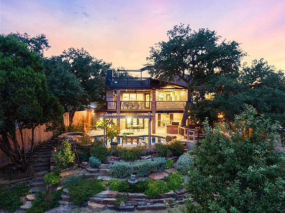 3rd image of 259 Oak Hideaway