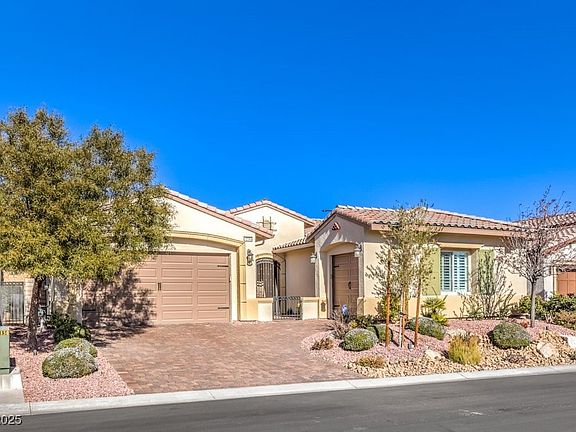 2nd image of 12160 Torretta Ct