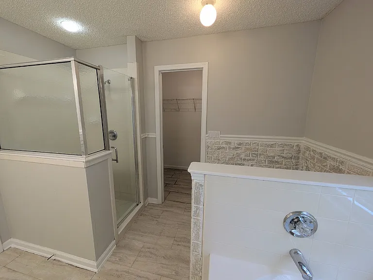 3523 Waterford Oaks Dr — Photo 23