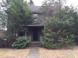 55 Atwood St, Wellesley, MA 02482