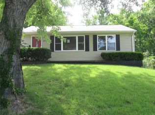 100 La Sierra Dr, Florissant, MO