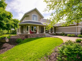 2252 Barton Ave NW, Buffalo, MN 55313