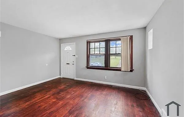 8733 College Ave — Photo 15