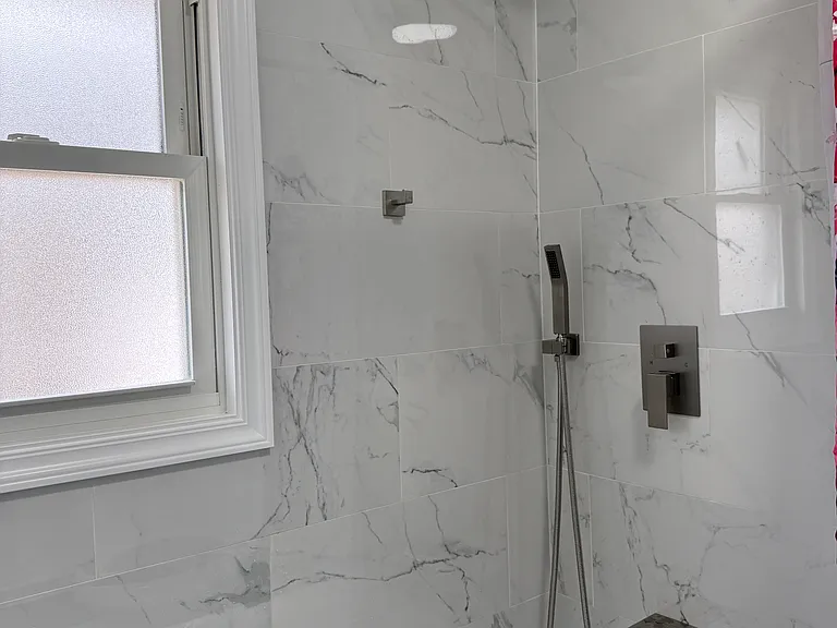 165 Lynbrook Dr — Photo 12