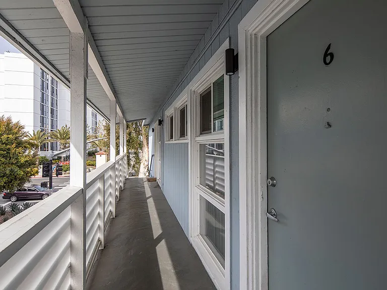 Aztec Lofts Apartments — Photo 29