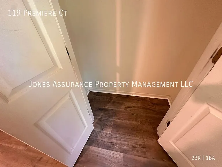 119 Premiere Ct — Photo 11