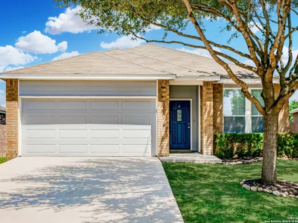 911 Rustic light, San Antonio, TX 78260