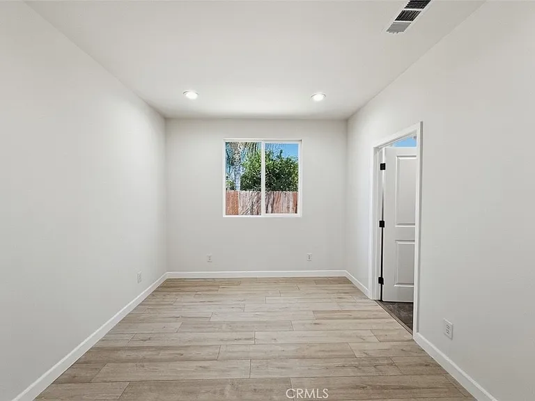 408 Almond Ave #1 — Photo 11