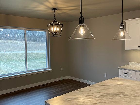 4th image of 3340 Loethen Ln
