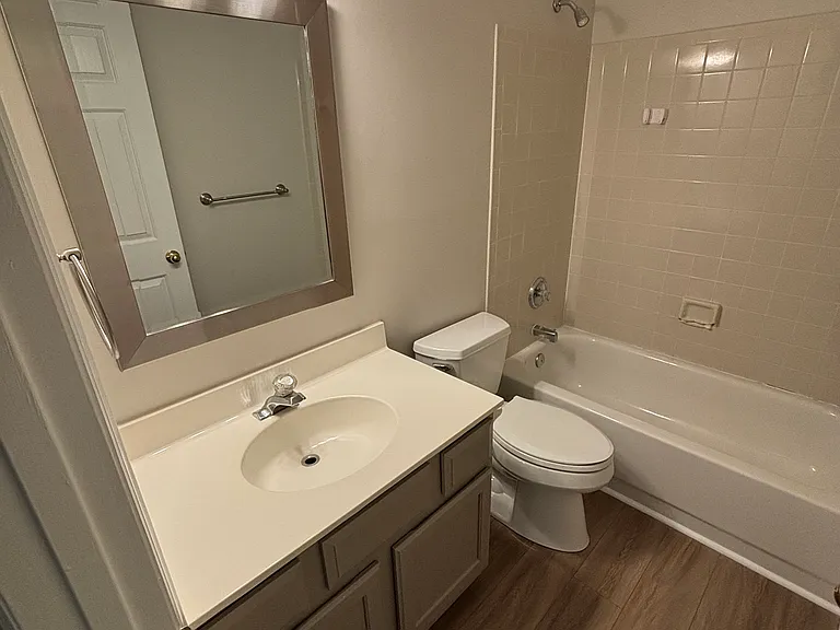 12103 Wagon Wheel Ct — Photo 9