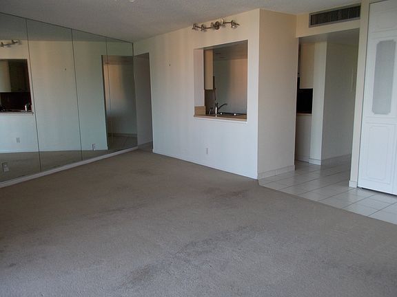2nd image of 1301 River Reach Dr APT 512