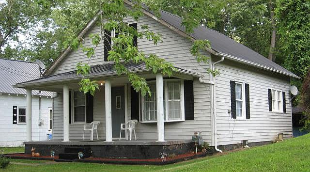2nd image of 143 Halbert Ave