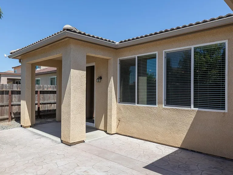 3720 Griffith Ave — Photo 49