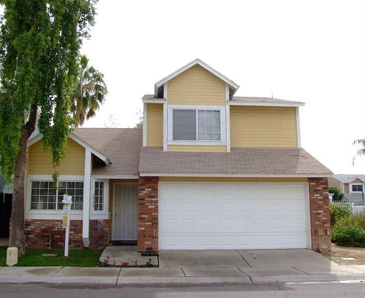 1st image of 3533 E Montreal Pl