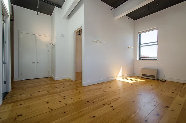 Rented by Brick&Mortar | media 18