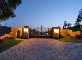 13306 Nightsky Dr, Camarillo, CA 93012