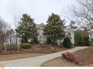 170 Sheridan Point Ln, Sandy Springs, GA 30342