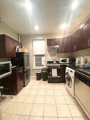 Rented by Corcoran | media 10