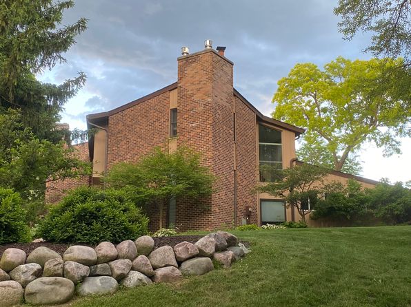 (undisclosed Address)