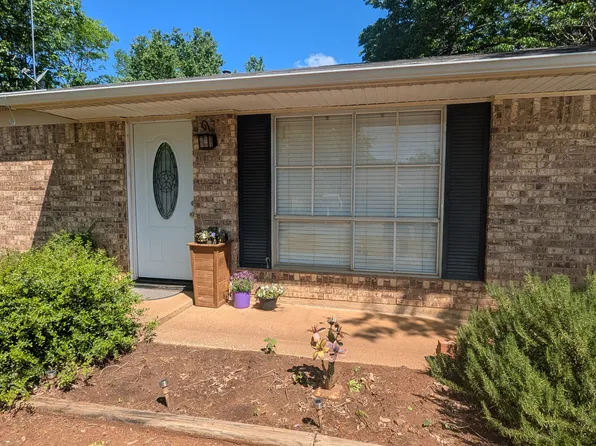 1511 Milam Dr, Tyler, TX 75701