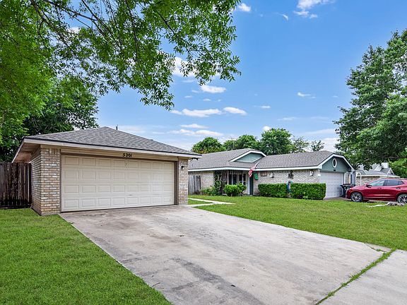 3rd image of 5201 Colonel Travis St