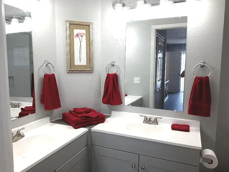 2837 Blossom Lake Dr — Photo 23