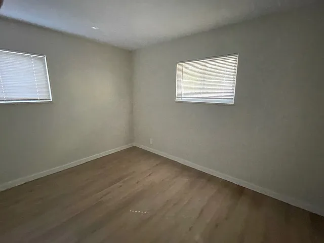 130 Ben Nevis Rd — Photo 9