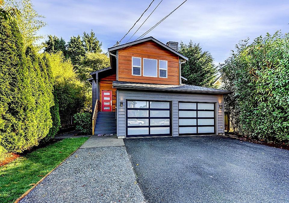 1st image of 11012 Phinney Ave N
