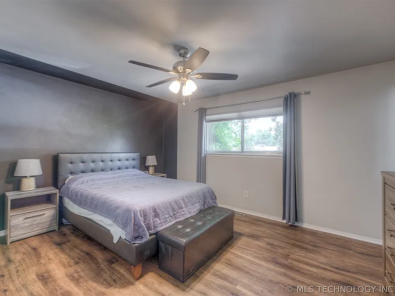 6712 E 51st Pl — Photo 17