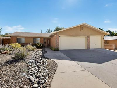 10408 Manzanillo Ave NE, Albuquerque, NM, 87111