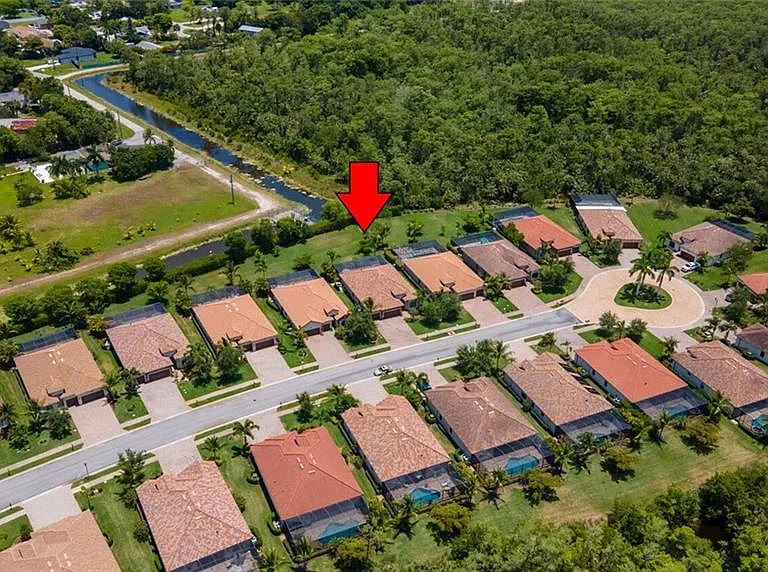 9372 Vercelli Ct — Photo 41