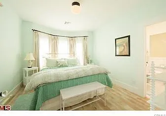 2219 Ocean Ave — Photo 1