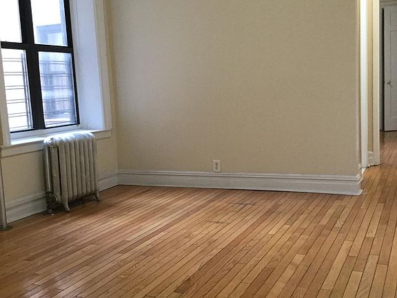 3rd image of 3400 Tryon Ave APT F14