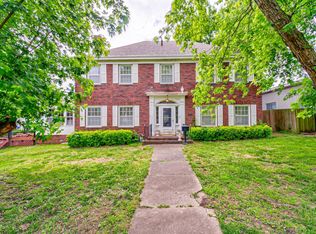 313 W Delaware Ave, Nowata, OK 74048
