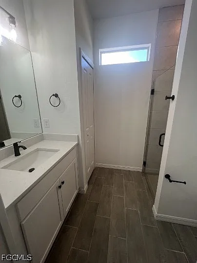 715 Homer Ave S — Photo 7