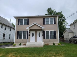 40-42 Hubbard St, Ludlow, MA 01056