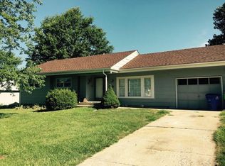 511 Silverado Trl, Belton, MO 64012