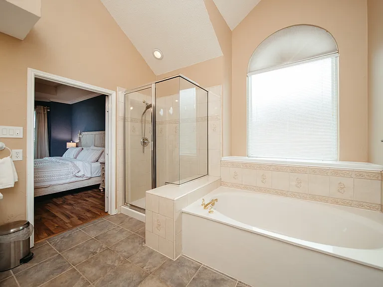 1212 Littlejohn Ct — Photo 17