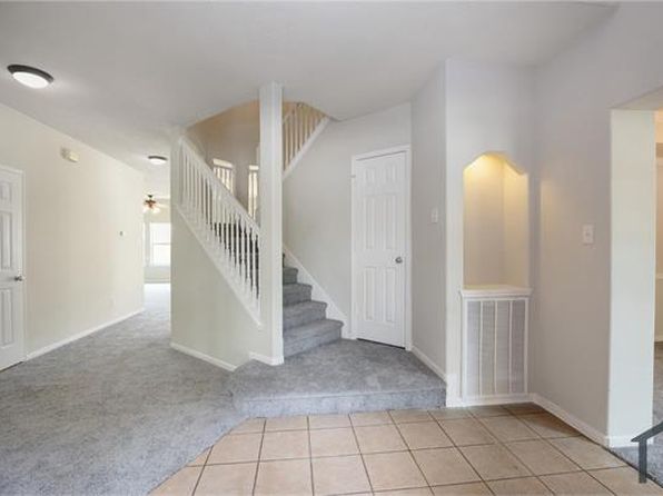 22907 Breton Point Dr