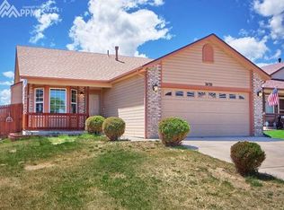 7430 Banberry Dr, Colorado Springs, CO 80925